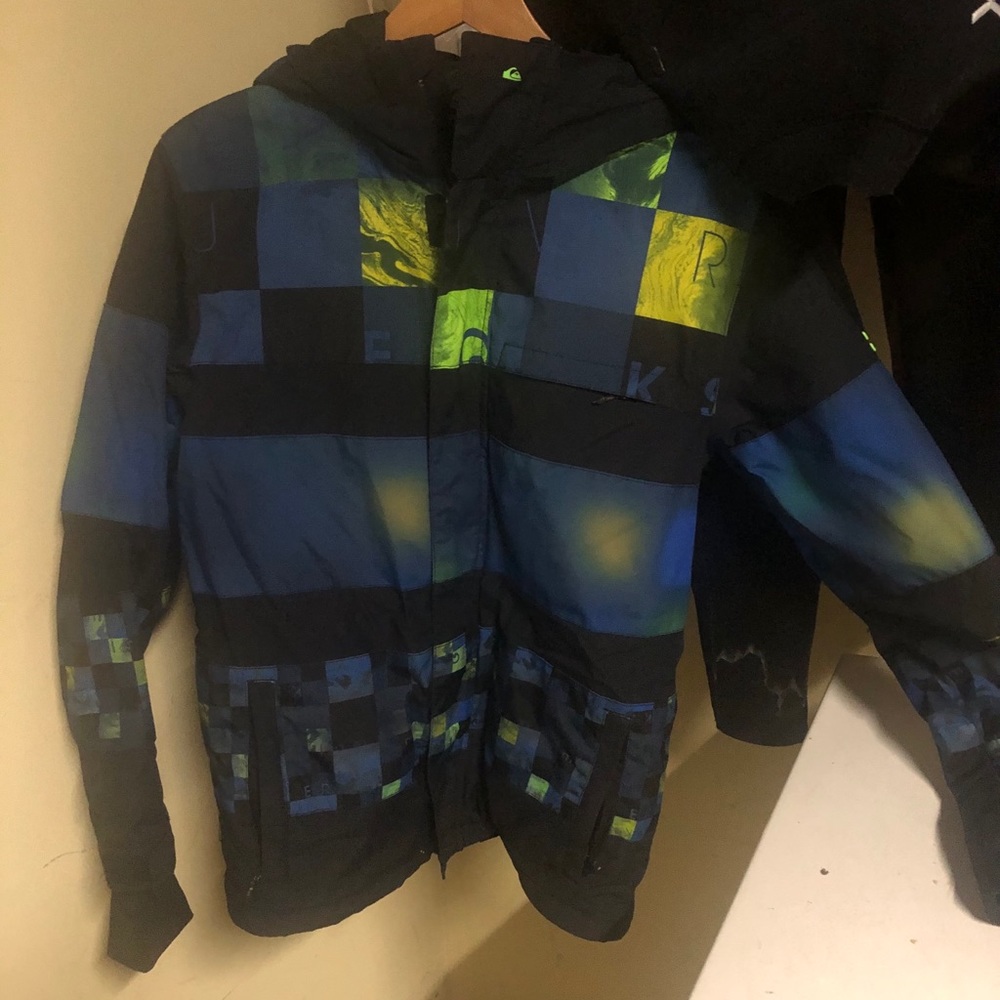 Quiksilver Kids Puffer Jacket - Black and Blue